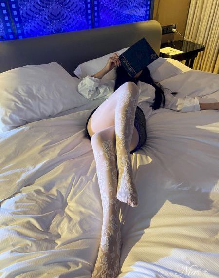 电影不忠的妻子