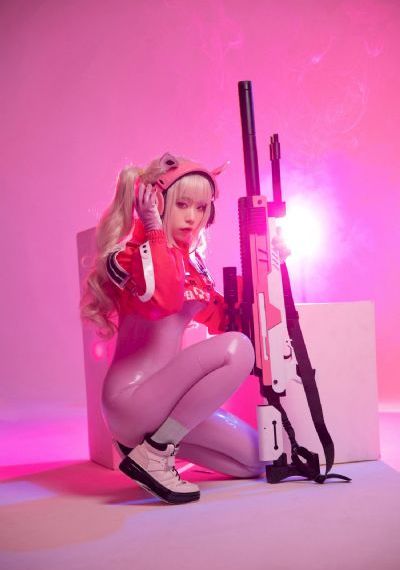 久久av红桃一区二区小说