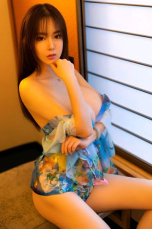 老师扒开双腿让我爽了一夜视频