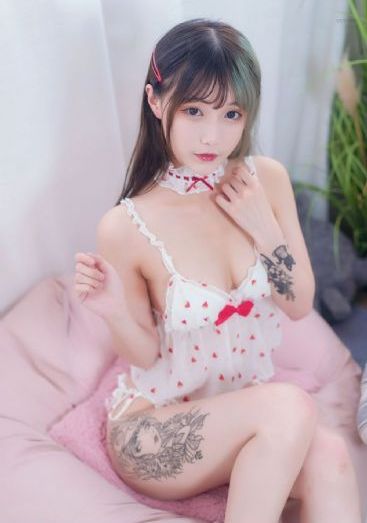 潜行吧奈亚子
