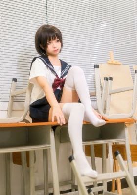 漂亮的女邻居4