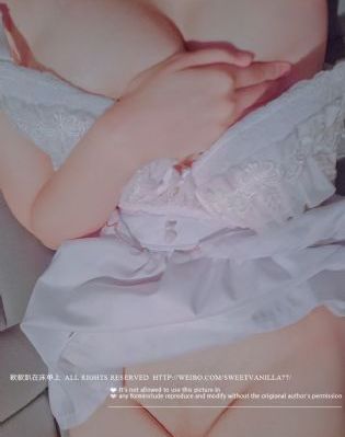 电车痴汉乳揉みま痴汉电车视频