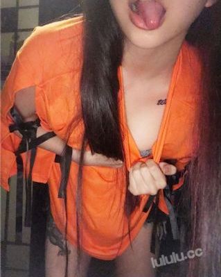 妖艳的姨母们中文字幕